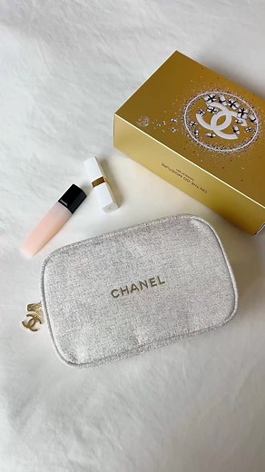 unboxing chanel beauty’s new holiday beauty set 🤍 This is their