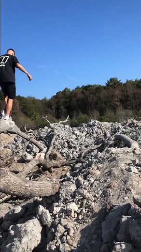 Sketchy tree to tree jump 😮 . . #parkour #freerunning #sketchy #tree #jump #challenge | Ryan Ashley Pearson