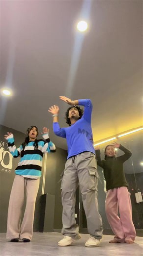 Dynamic Duo: Quick Bollywood Choreography Class