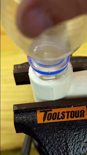 DIY A Dust Collector With Plastic Bottle