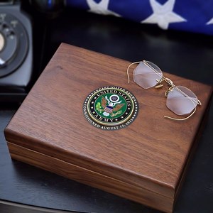 Personalized U.S. Army Walnut Keepsake Box With Colored Medallion - Etsy
