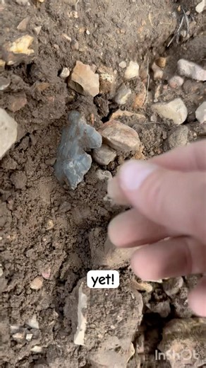 Gorgeous Notch! #arrowhead #arrowheadhunting #nativeamerican #artifacts #artifacthunting #rocks