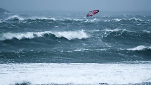Official Service Announcement: THE CHASE IS ON! Our waiting period has started today so thought we'd share another eye candy with you - the best jumps of the last Red Bull Storm Chase. | Red Bull Storm Chase