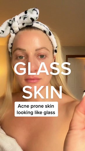 I can only say that slugging has not caused my skin to breakout & my #skinbarrier is healthy #slugging #sluggingmethod #sluggingroutine #acnemyths #skincaretipsandtricks