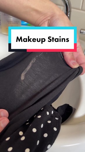 Easy Methods to Remove Makeup Stains from Clothes