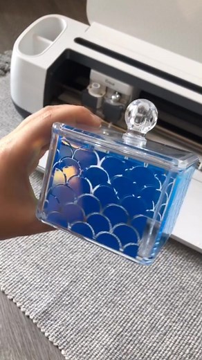 First attempt using my cricut #fyp #cricut #cricutprojects #cricutmaker #cricut101 #cricutcreations #cricuttutorial #cricuthacks #crafts #creativity