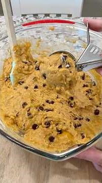 Pumpkin Chocolate Chip Muffins😋🍁