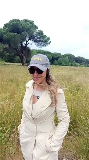 Ti incuriosisce questo mondo ma non sai da dove partire? Oppure ti sei appassionata, ma senti che ti manca una guida chiara? Abbiamo creato una nuova linea di corsi online, da seguire comodamente da casa, con la possibilità di dilazionare il pagamento. Un percorso completo dove impari davvero: 🔹 come muoverti in sicurezza 🔹 come analizzare una moneta 🔹 fare trasferimenti, swap 🔹 capire DeFi e staking È un progetto fatto con il cuore, pensato per chi vuole capire sul serio e non perdersi. 👉 