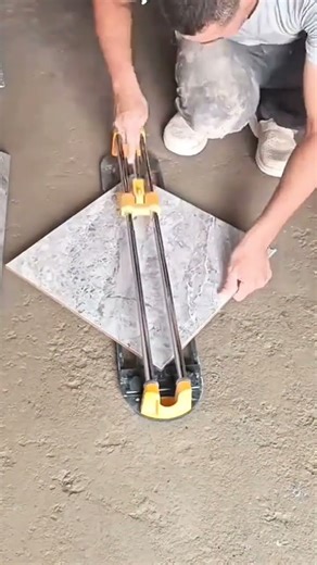 Super sharp manual tool for precise ceramic cutting #shorts