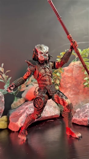 Posing Neca Predator Figure! #stopmotion #predatorbadlands #predatormovie #actionfigures