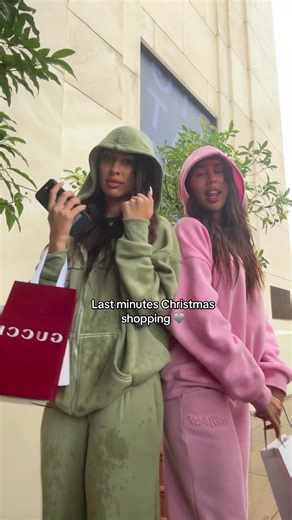 @Nel Twins | Last Minute Christmas Shopping