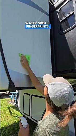 Restore, Seal & Protect Your Boat or RV with Poli Glow® The Ultimate Fiberglass Shine System