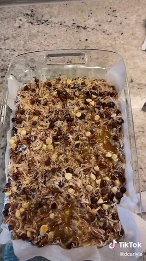 Keto Magic Bars Recipe for Delicious Low Carb Desserts
