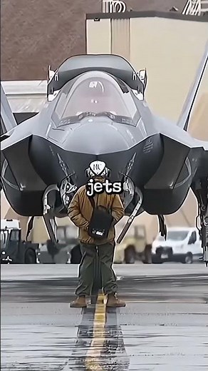 Why Each F-35 Pilot Needs a Custom-Made High-Tech Helmet