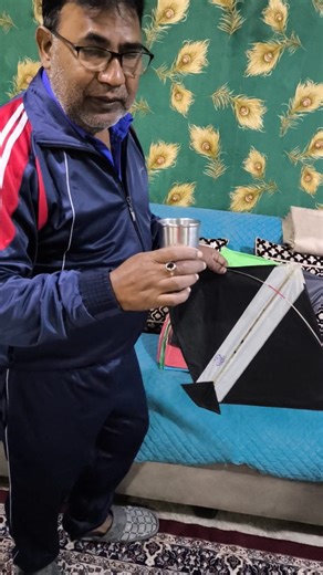 ShriKrishan Saini on Instagram: "Bhai padosi behoshi ka dudh pilakar hamari sari Patange 🪁loot Kar Le Gaya"