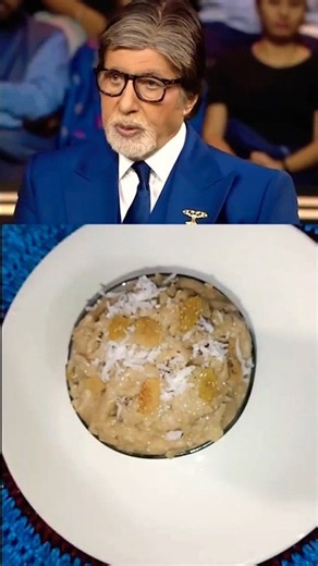 Kada Prasad | Easy Recipe 😋 #AmitabhBachchan #KadaPrasad #AatekaHalwa #shorts