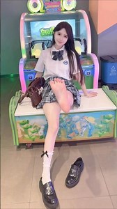 Cute asian feet #feet #soles #toes #shorts #脚 #발 #裸足 #pieds #piedini #Pés #Chân #Ступни #kaki #เท้า