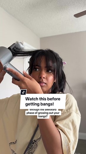 How to style bangs. #bangstutorial #bangs #curtainbangs #wispybangs #stylingbangs #shortcurtainbangs #wispybangstutorial #hairtok #bangstips