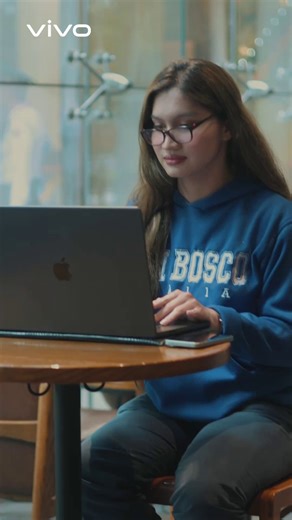 Peace of mind unlocked. 🔓 Spam calls don’t stand a chance with vivo X200 FE. #vivoX200FE #ZEISSImageProPacked #vivoX200FEConcertPhone | vivo