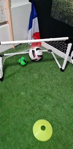 Mini exercice coup franc direct