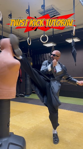 5.5K views · 380 reactions | TWIST KICK TUTORIAL ! #martialartist #taekwondo #tutorial #fyp #viral | Ou Zee | Facebook