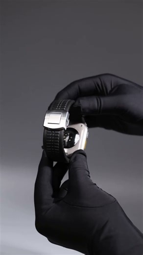 Soft Silicone Apple Watch Band with Elegant Butterfly Clasp