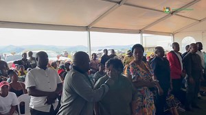 Arrival in Dumbe for contractor hand over WATCH: The excitement from community members is a clear indication of the appreciation of the arrival of the MEC for Transport and Human Settlements, Siboniso Duma, in Dumbe. Siletha ithemba | Sisebenza kanzima | Siyazimisela | KZN Department of Transport