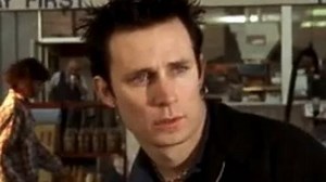 Green Day - Good Riddance (Time Of Your Life) Official Music Video