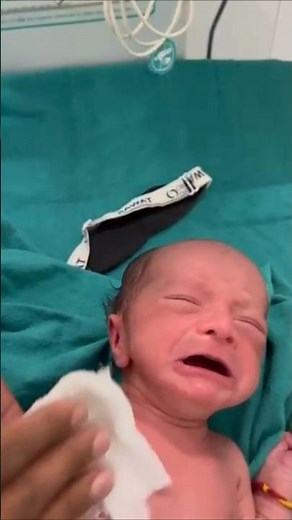 "Newborn Baby Cleaning After Birth | Emotional First Cry & Reactions ❤️" #firstcry #firstfeeding
