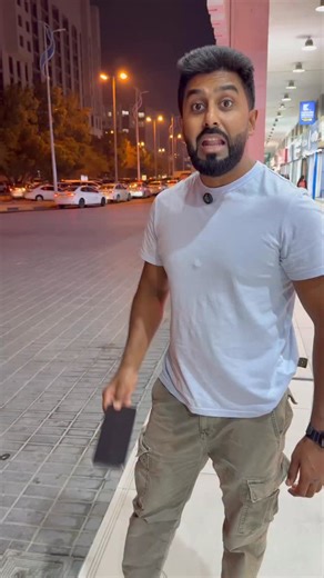 NON Food Vlogs  I Offers I Updates on Instagram: "HONOR X9D — New Beast Is Here  @xcitealghanim • 6.79” AMOLED screen • 120Hz smooth display • 108MP clear camera • 8300mAh long battery • 66W fast charging • IP69K water & dust proof • 2.5m drop resistant • Snapdragon 6 Gen 4 • 12GB RAM + big storage honor x9d, honor kuwait, technology camera, phone , camera display, new phone kuwait"