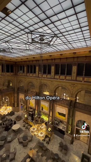 À l'occasion des 134 ans du Hilton Opéra, explorez les coulisses de cet hôtel emblématique.🪄 Découvrez ses chambres élégantes, ses espaces de détente comme le Grand Salon, ses services exclusifs et un de ses nombreux secrets…😉 Joyeux anniversaire au Hilton Paris Opéra !🎈🎂 #parisjetaime #parismaville #quefaireaparis #paristravel #sortiraparis #hilton #hiltonparisopera #parisianlife