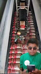 6.4M views · 78K reactions | No es humano! Carga un tráiler en minutos y gana $300 la hora #reelsviralシfb #facebookreelsvideo #fypシ #construccion | Corny Marquez | Facebook