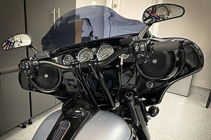 Kraus T-Bars on a Street Glide Special │ Parts Detailed