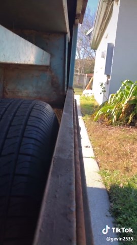 #low #bagged #lsswap #lowrider #c10 #servicetrucklife #boddied #vintage #rust #fyp #foryou #foryoupage