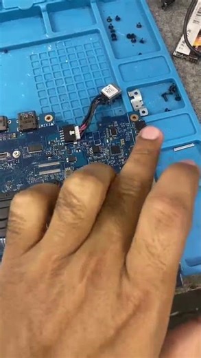 Dell laptop usb port not working solved👍 hardware problem one jumper 3.5 volt missing #delllaptop