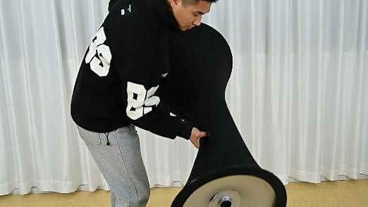 Cocktail tablecloth install, dispaly, detail