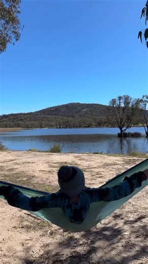 If you’re chasing a low cost camp only 3 hours from Brisbane, put Foxbar Falls on your camping list for 2026. Nestled in the gorgeous Granite Belt region, you’re spoilt for choice with beautiful camping options. The campground features powered and unpowered sites, hot showers, toilets, fire pits, and its dog friendly so the whole family can enjoy this camping trip 🐶 #seeaustralia #caravanningaustralia #beautifuldestinations #holidayswithkids #travelaustralia #leadercaravans | 4 boys and a carav