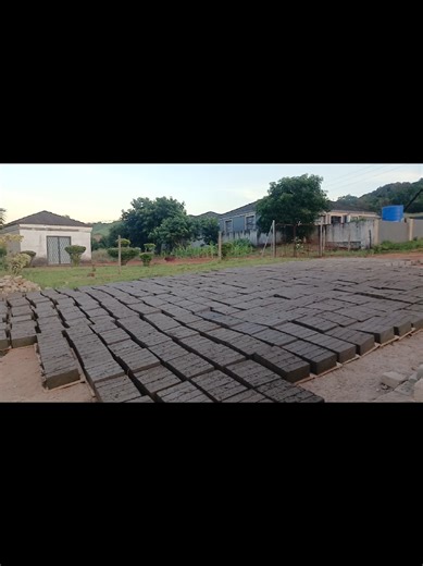 Affordable Maxi Blocks and Stock Bricks Prices