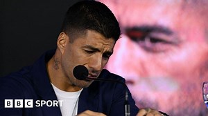 Luis Suarez: Uruguay striker announces international retirement