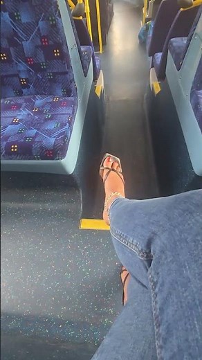 Red toes and heels smelly feet