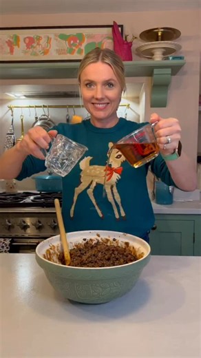 @julietsear recipe! 👇 SAVE IT! It’s not too late to make your Christmas cake! My World’s Best Christmas Cake This makes 1x 8” round or 2x6” round in 3” deep tins Ingredients 300g glacé cherries, washed and halved 250g sultanas 350g raisins 350g currants 100g mixed peel 60g glacé ginger (or finely chopped stem ginger) 200g salted butter 200g molasses sugar 4 medium free range eggs 2 tsp vanilla extract 200g plain flour 1 tsp ground cinnamon 1 tsp ground ginger ½ tsp ground nutmeg A Pinch of grou