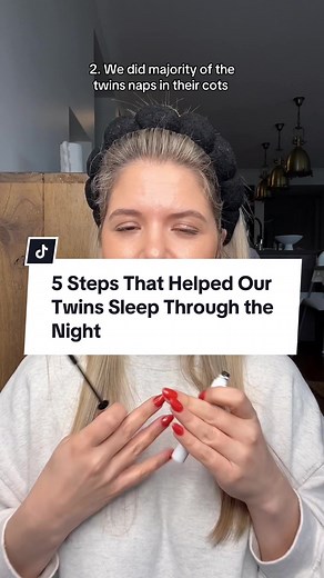 Consejos para que los gemelos duerman toda la noche