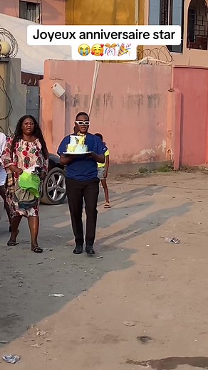 ##humour #flypシ #kinshasa🇨🇩 #congobrazzaville242🇨🇬 #vue #viralvideo #viraltiktok #congo #jeremieshabani #angola🇦🇴portugal🇵🇹brasil🇧🇷 #france #tiktokkishasa🇨🇩 @RICKY NTUMBA VIYAA 🇨🇩😂 @Stony Paulina @GAZ MAWETE @Berline01 @les tiktokeurs 243♥️😜 @Kinsha Star