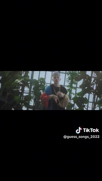 Угадай песню 2017 года по эмодзи