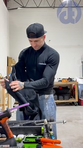 🚘: Ford Mustang ⏱Repair Time: 3 Hours 💲Cost for this damage: $500 - $800 ———————————————————— 👉🏽Get a quote! 🚙 Visit 👩🏽‍💻 www.dentlesstouch.com/Chicago-Illinois Text 📱Photos 630-577-2777 🇵🇱224-354-4436 ———————————————————— 💻 Estimates generated using standard pricing app @mobiletechrx ———————————————————— 🔖IMI level 2 Electric/Hybrid Certified 🔖ARC PDR Master Certification 🔖KECO Glue Pull Repair Certified Facility The unique process of Paintless dent repair(PDR) is performed by sk