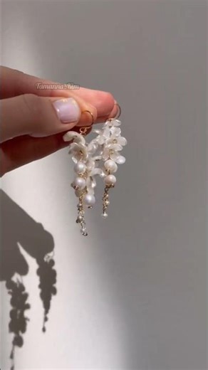 Hydrangea Pearl Earrings ✨ DIY Jewelry Tutorial #jewelrymaking #pearls #earrings #handmade #jewelry