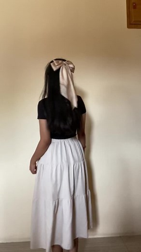 My Sunday outfit for church! Best skirt for modest ladies 💓 Model: 5ft Waist : 26 #churchoutfit #skirt #modestfashion #midiskirt