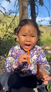 Single mom show SMART idea with Toothpaste skills in forest #camping #outdoor #bushcraft #survival | BushCraft Survival Skills