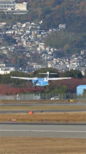 伊丹32Ｒ 加速からテイクオフ 天草エア ATR42−600 #Shorts