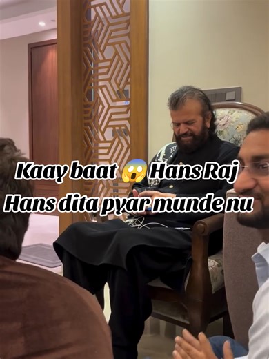 Hans Raj Hans: Munde Di Singing Fan Tribute
